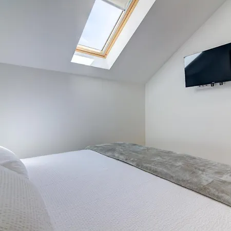 Rote Zora Apartman Zengg Kültér fotó