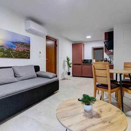 Rote Zora Apartman Zengg Kültér fotó